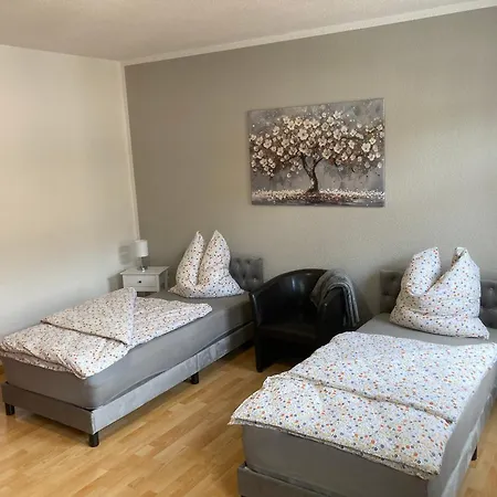 Gaestewohnung Am Stadtpark * Meerane